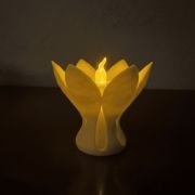 Svečnik “Odprti lotus”