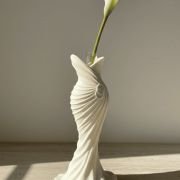 Vaza “Elegantna silhueta”